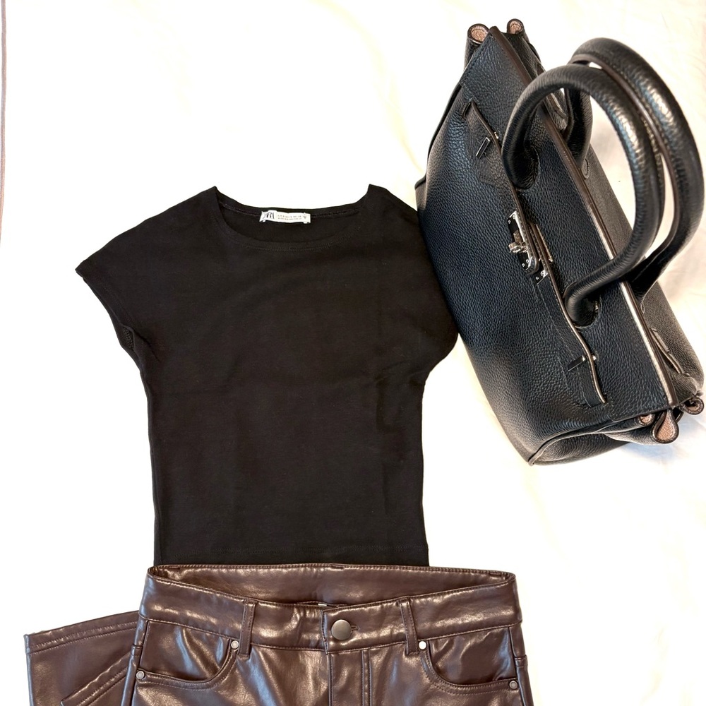 Elevated Black Knit Top, By ZARA | size Small